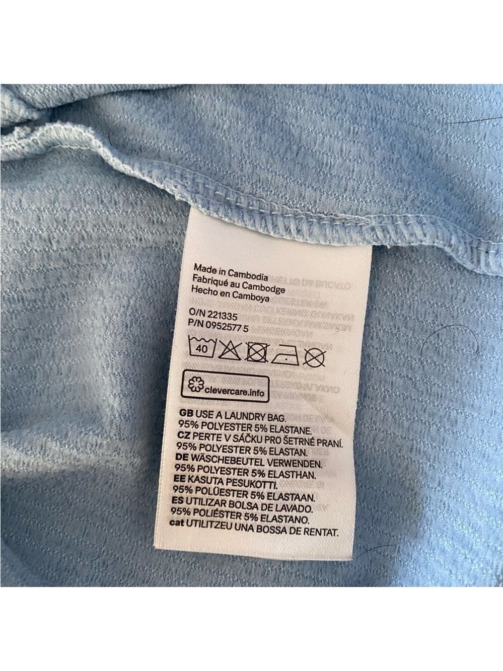 2/$10 Divided Light Blue with Off-White Lace Trim Cropped Tank Size XS - Picture 6 of 11
